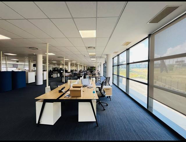 2,495M² OFFICE TO LET IN NOORDWYK